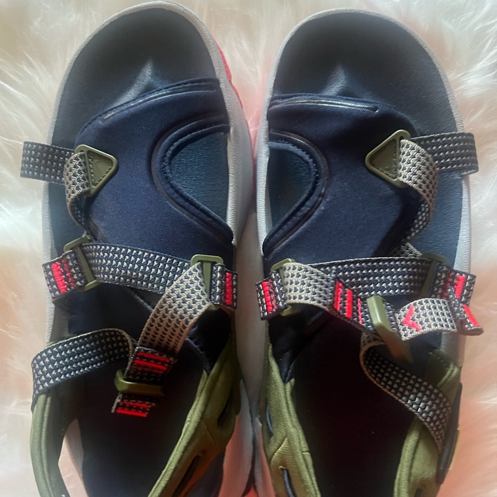 Blue and Green Sandals with Adjustable Straps for Outdoor Adventures